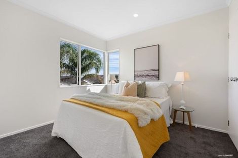 Photo of property in 3 Banshire Close, Flat Bush, Auckland, 2016