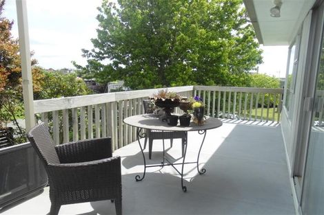 Photo of property in 5 Kilduff Place, Mairangi Bay, Auckland, 0630