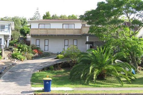 Photo of property in 90 Stapleford Crescent, Browns Bay, Auckland, 0630