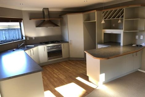 Photo of property in 12a Chippenham Grove, Churton Park, Wellington, 6037