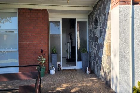 Photo of property in 79 Birdwood Avenue, Papatoetoe, Auckland, 2025