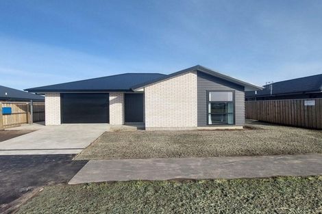 Photo of property in 88 Broadway Parade, Rolleston, 7615