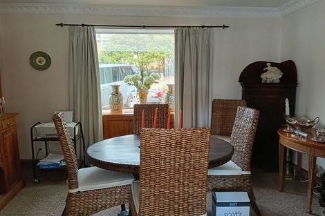 Photo of property in 16 Furneaux Grove, Whitby, Porirua, 5024