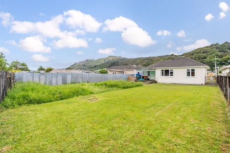 Photo of property in 11 Moohan Street, Wainuiomata, Lower Hutt, 5014