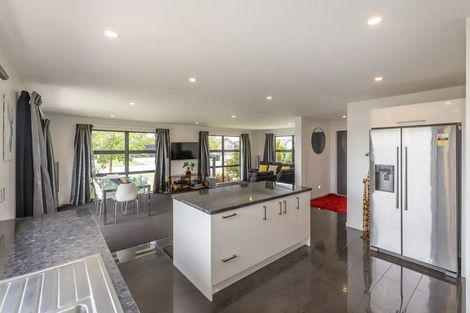 Photo of property in 76 Shadbolt Lane, Rolleston, 7614