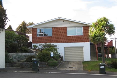 Photo of property in 2/32 Calypso Place, Rothesay Bay, Auckland, 0630