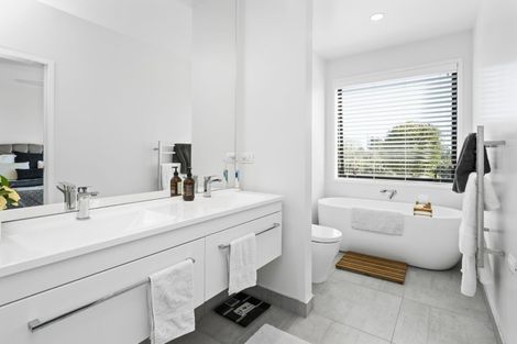 Photo of property in 11 Kotare Grove, Cambridge, 3434