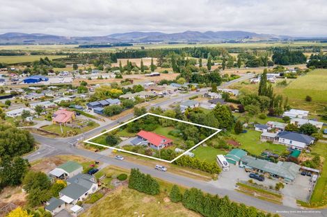 Photo of property in 39 Hill Road, Lumsden, 9730