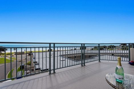 Photo of property in Beachpoint Apartments, 2/5 West End Road, Ohope, 3121