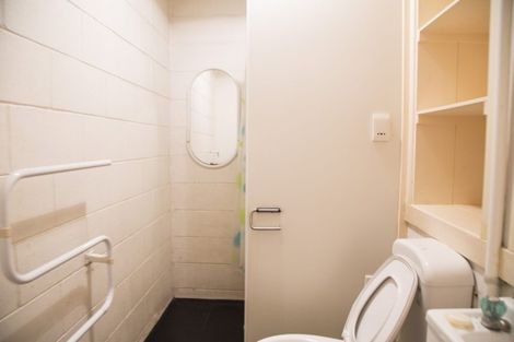 Photo of property in 5 Tiber Road, Forrest Hill, Auckland, 0620