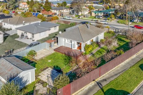 Photo of property in 96 Northcote Road, Northcote, Christchurch, 8052