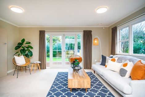 Photo of property in 4 Woodstock Place, Hokowhitu, Palmerston North, 4410