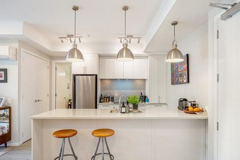 Photo of property in 162 Landmark Terrace, Orewa, 0931