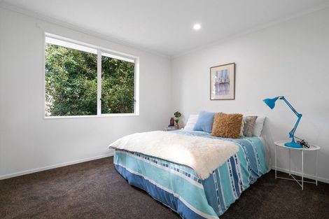 Photo of property in 27 The Track, Takanini, 2112