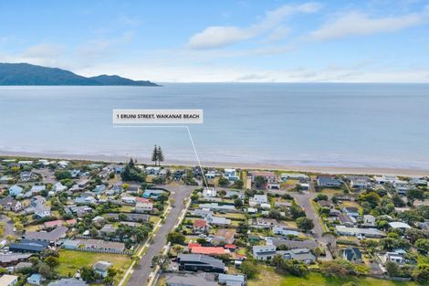 Photo of property in 1 Eruini Street, Waikanae Beach, Waikanae, 5036