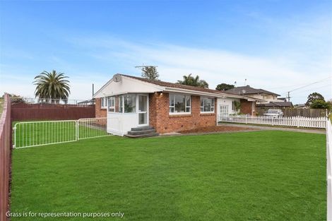 Photo of property in 1/3 Central Avenue, Papatoetoe, Auckland, 2025