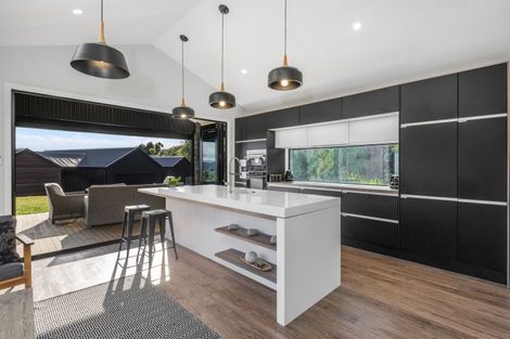 Photo of property in 13 Sparrowhawk Way, Kinloch, Taupo, 3377