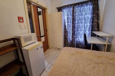 Photo of property in 37 Parkstone Avenue, Ilam, Christchurch, 8041