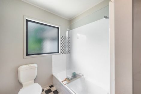 Photo of property in 15a Rata Street, Maeroa, Hamilton, 3200