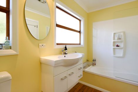 Photo of property in 250 The Ridgeway, Stoke, Nelson, 7011