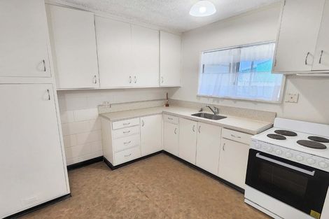 Photo of property in 2/195 Waterloo Road, Hutt Central, Lower Hutt, 5010