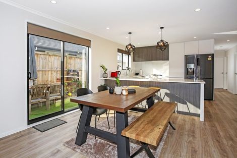 Photo of property in 15 Lusitano Drive, Karaka, Papakura, 2113