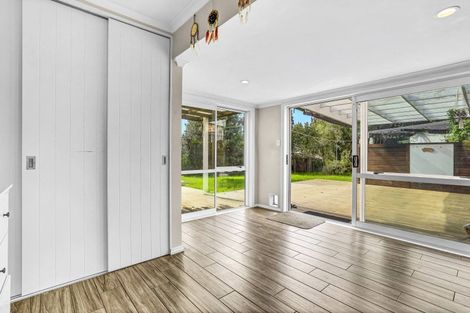 Photo of property in 9 Mccall Place, Opaheke, Papakura, 2113