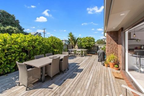 Photo of property in 46 Oceanbeach Road, Mount Maunganui, 3116