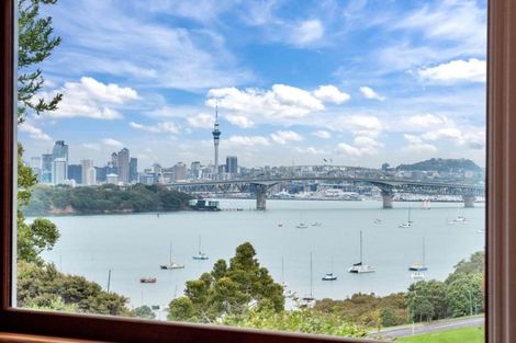 Photo of property in 49 Seaview Avenue, Northcote, Auckland, 0627