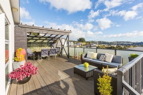 Photo of property in 62 Endeavour Drive, Whitby, Porirua, 5024