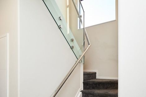 Photo of property in 36c Eastern Beach Road, Bucklands Beach, Auckland, 2012