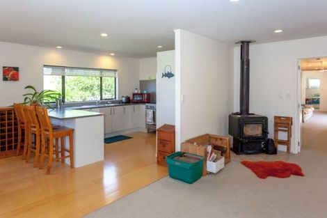 Photo of property in 16 Harsant Avenue, Hahei, Whitianga, 3591