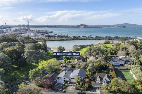 Photo of property in 35 Bridgewater Road, Parnell, Auckland, 1052