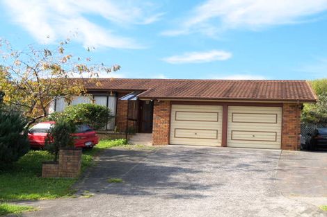 Photo of property in 12 Fieldstone Court, Northpark, Auckland, 2013