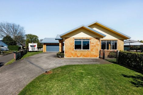 Photo of property in 1/10 Maranatha Way, Cambridge, 3434