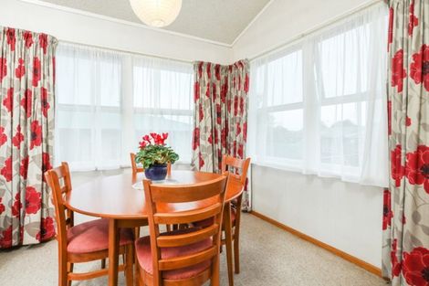 Photo of property in 30 Garden Heights Avenue, Glenview, Hamilton, 3206