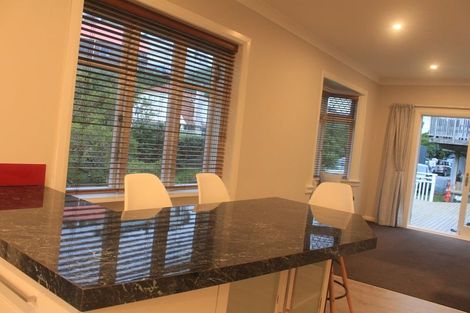 Photo of property in 55 Hungerford Road, Houghton Bay, Wellington, 6023