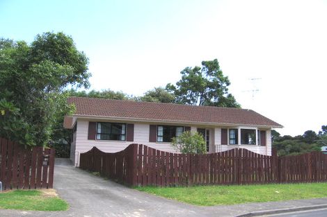 Photo of property in 49 Gatman Street, Birkdale, Auckland, 0626