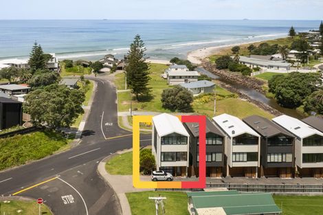 Photo of property in 1/15 Edinburgh Street, Waihi Beach, 3611