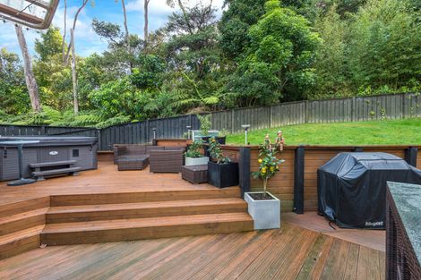 Photo of property in 23b Woodfern Crescent, Titirangi, Auckland, 0604