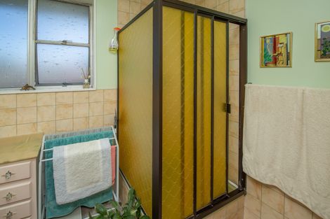 Photo of property in 2/264 Main North Road, Redwood, Christchurch, 8051