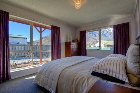 Photo of property in 47 Remarkables Crescent, Frankton, Queenstown, 9300