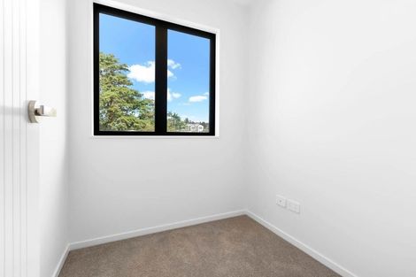 Photo of property in 19/12 Arney Road, Ranui, Auckland, 0612