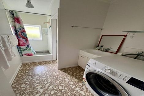 Photo of property in 1/15 Birkley Road, Bayswater, Auckland, 0622