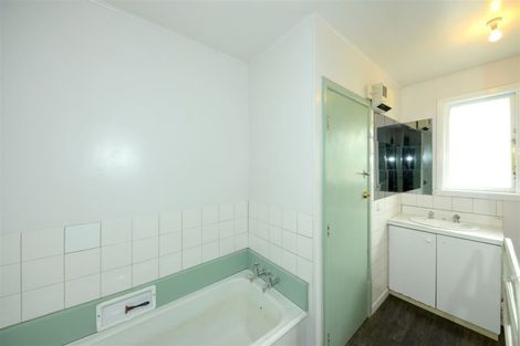 Photo of property in 34 Curletts Road, Sockburn, Christchurch, 8042