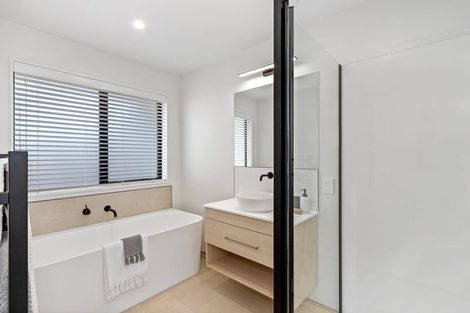 Photo of property in 11 Quinn Crescent, Woodend, 7610