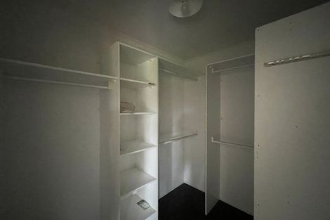 Photo of property in 15 Kalgan Place, Burswood, Auckland, 2013