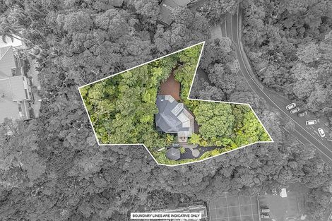 Photo of property in 64 Scenic Drive, Titirangi, Auckland, 0604