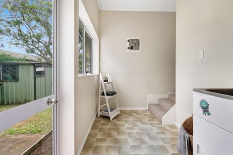 Photo of property in 2/24a Wolsley Avenue, Milford, Auckland, 0620