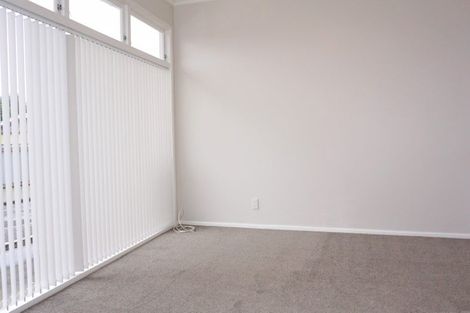 Photo of property in 72f Queen Street West, Levin, 5510
